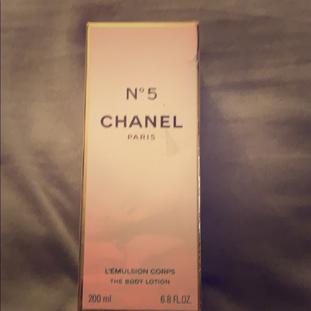 Chanel #5 Body Lotion (NIB)